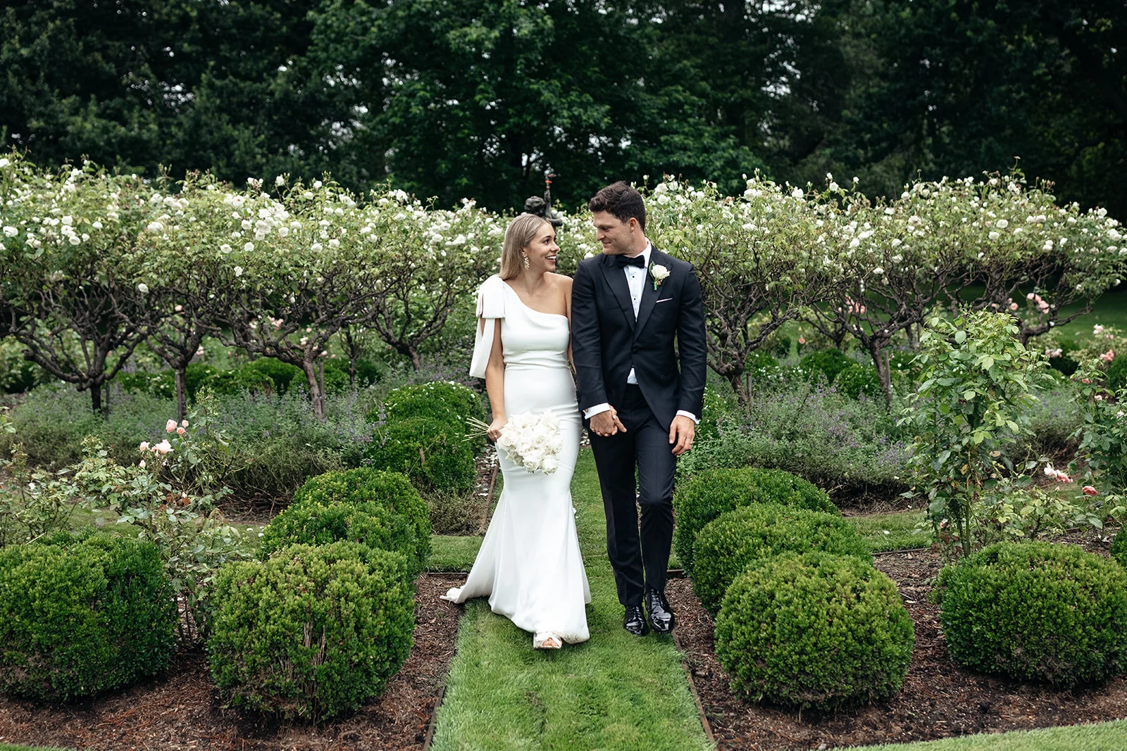 BellaMatt 0491 websize